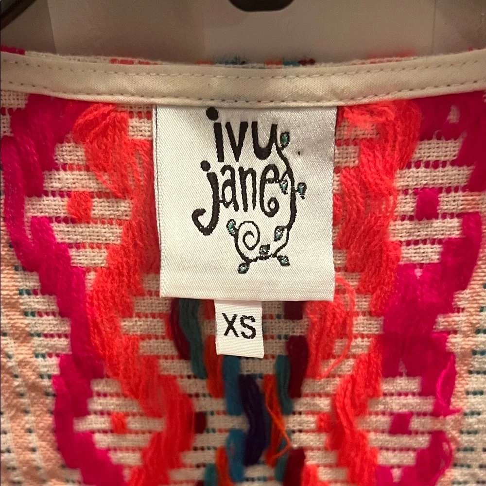 Ivy Jane Multicolor Bohemian Top - Picture 2 of 7